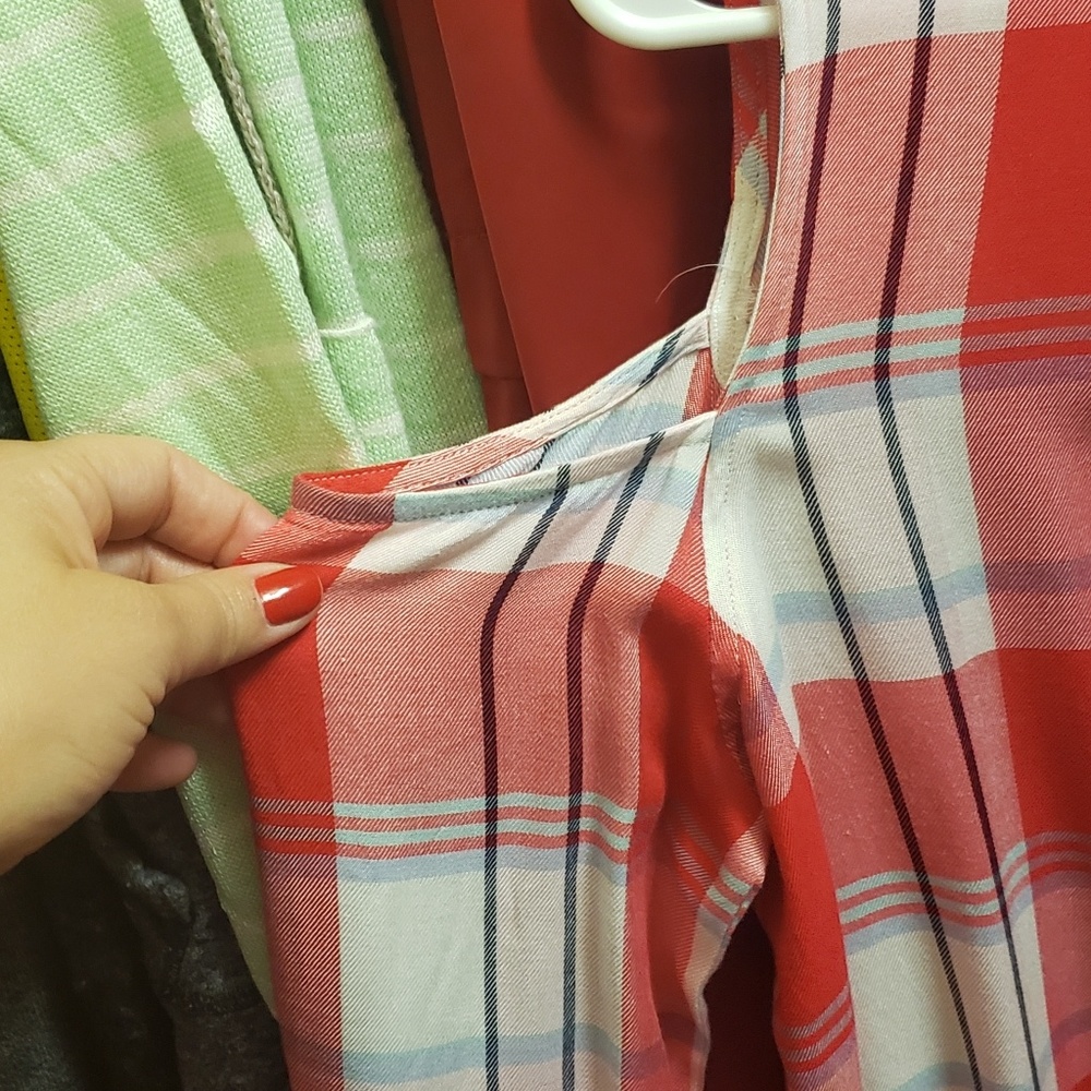 Button down Blouse - Picture 2 of 3